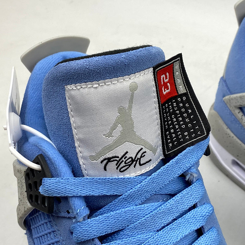 Nike Jordan 4  Retro UNC