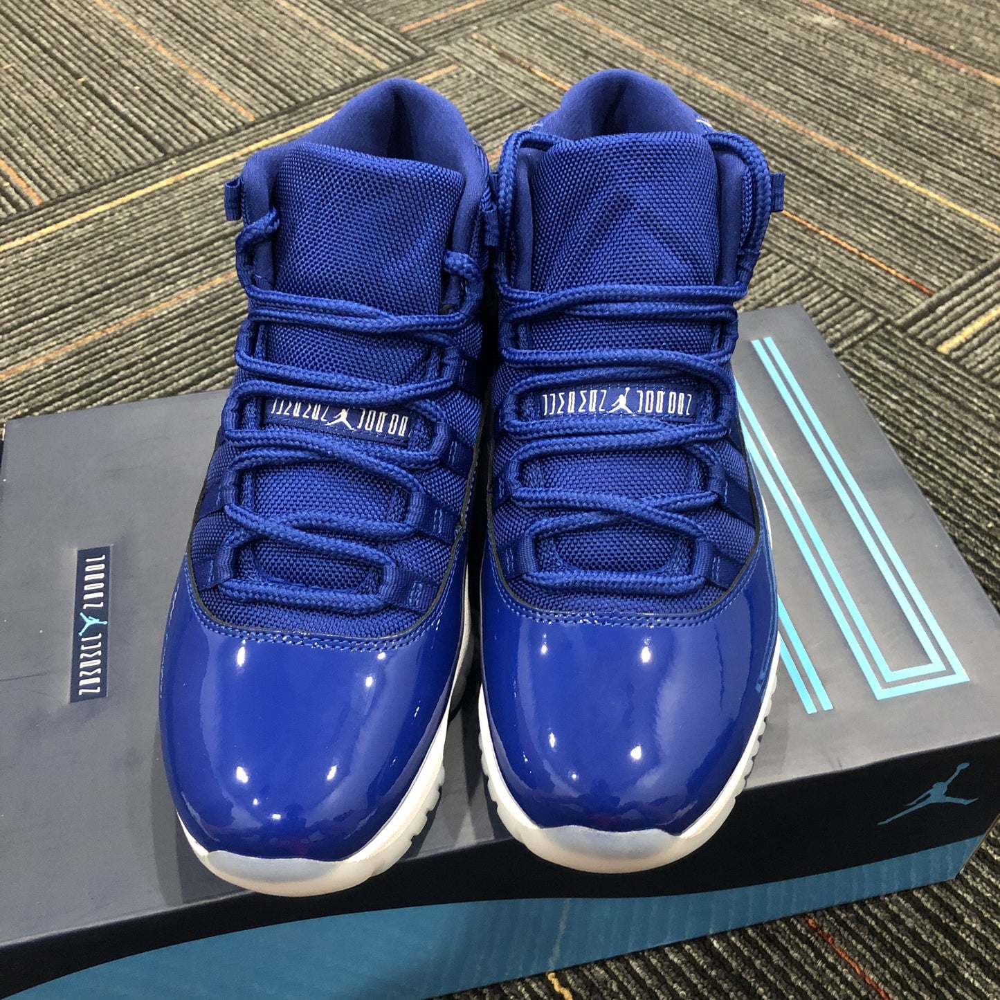 Nike Jordan 11 Blue Suede